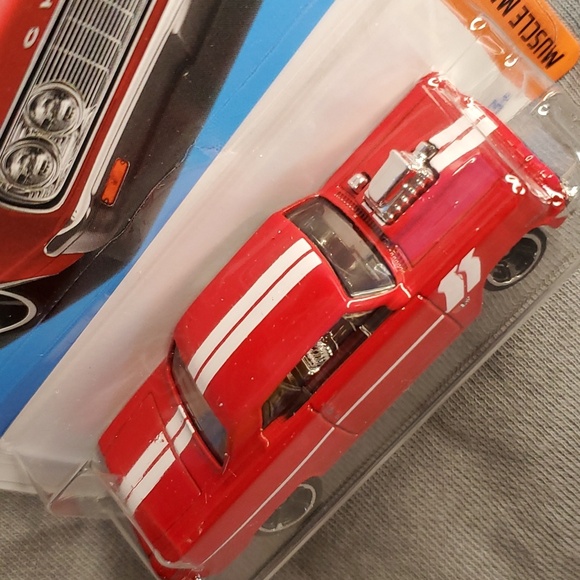 Hot‎ Wheels - Picture 4 of 9